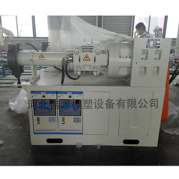 硅橡膠擠出機(jī)